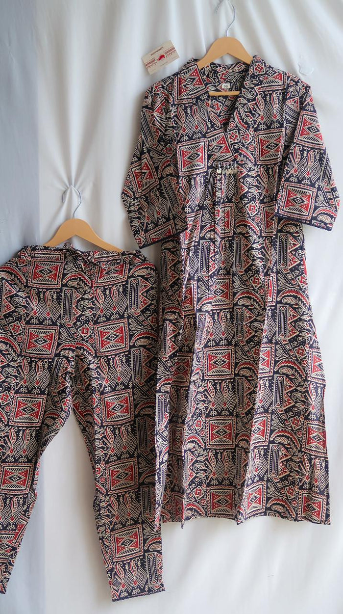 Dark Artistic V-Neck Suit Set