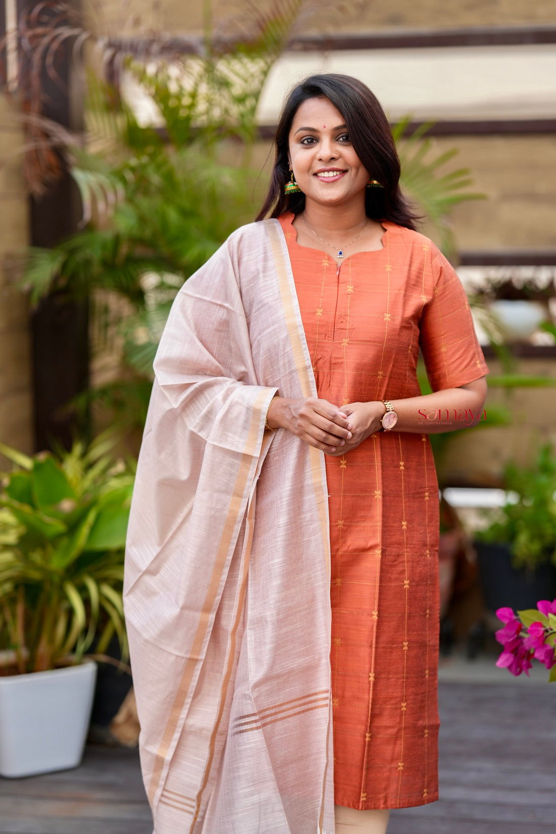 Amritha raw silk kurta with dupptta ( ready to dispatch) set of 2