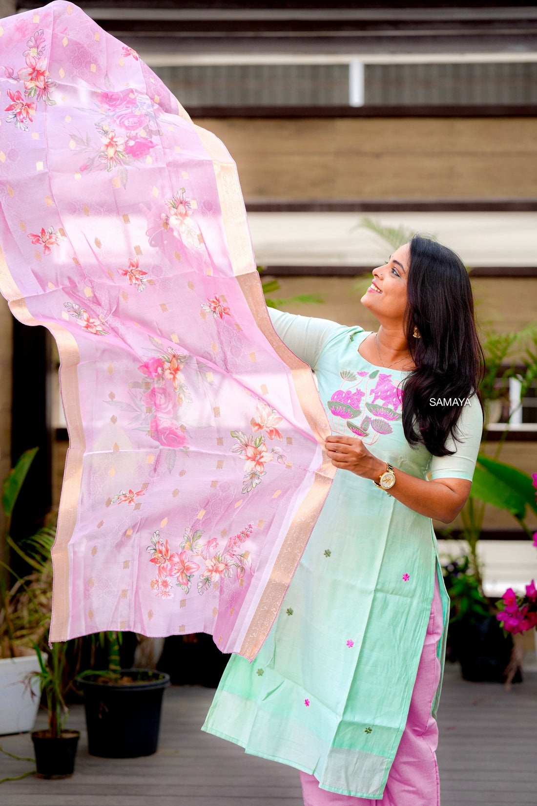 Varsha kurta with organza dupptta( set of 3) non feeding