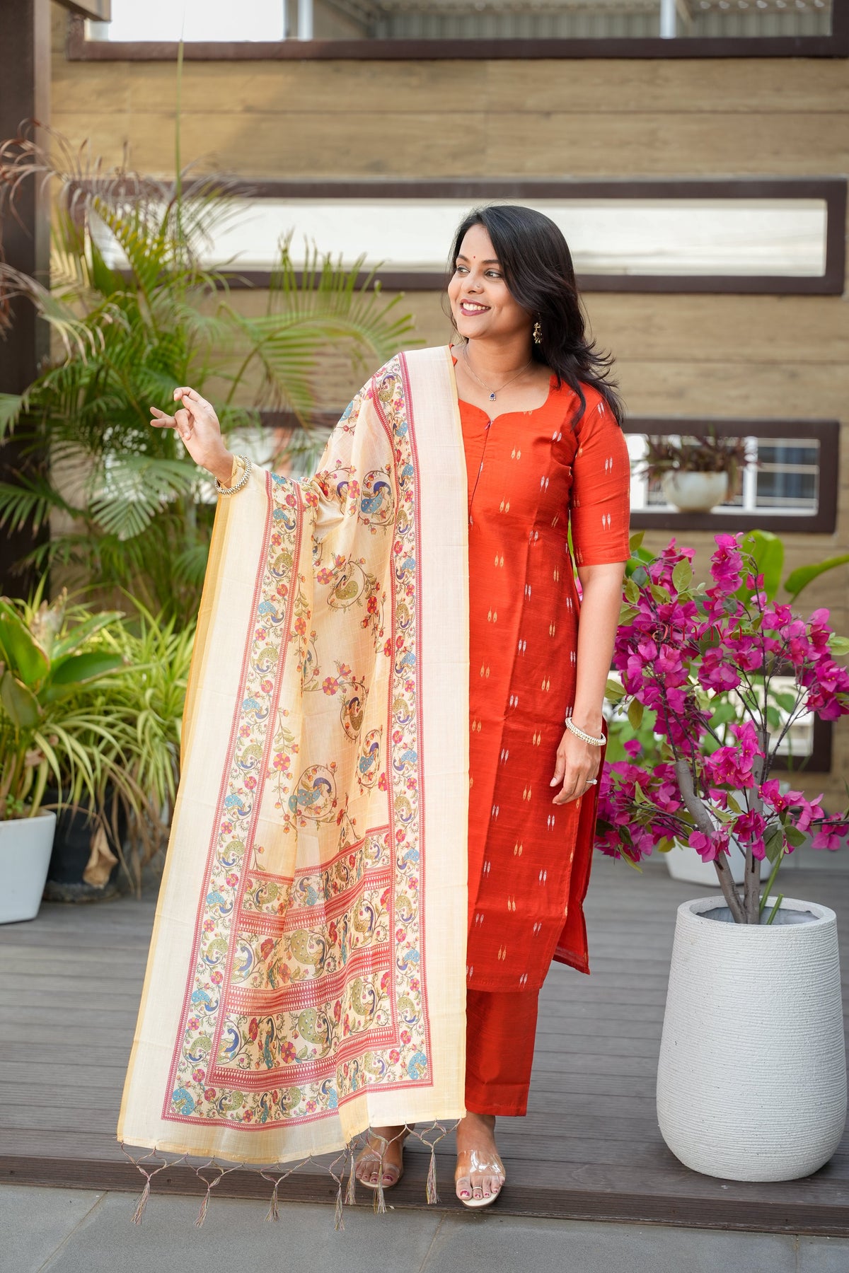 Alagu 3 piece raw silk suit set with Dupatta