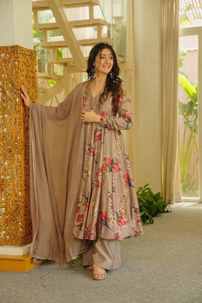 Kaashika Rayon Anarkali Suit Set