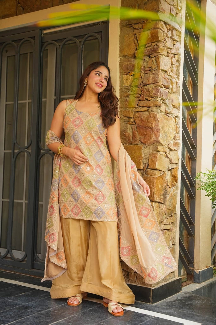 Parinaz Heavy Embroidered Kurta Set
