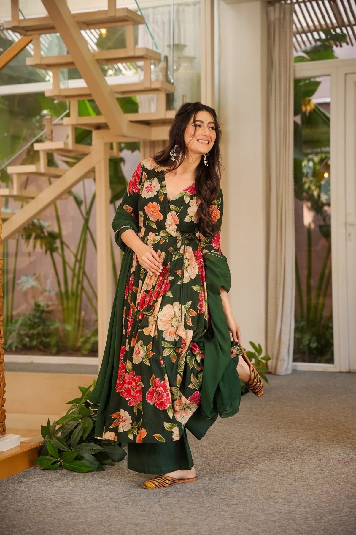 Aaryahi Green Rayon Anarkali Suit Set