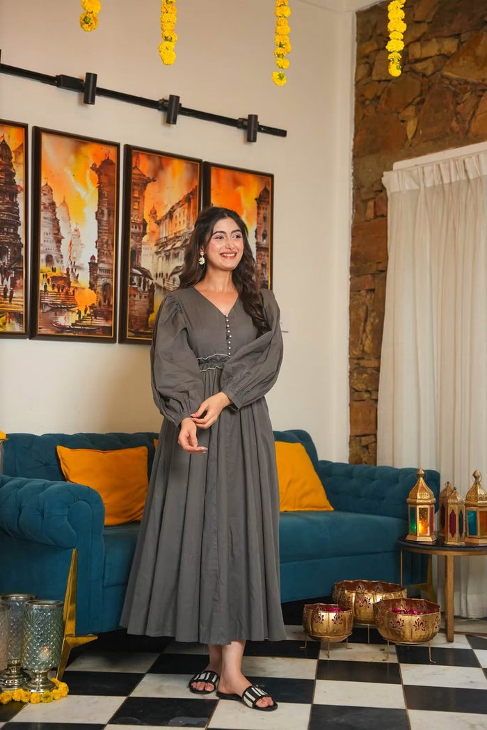 Arzeya Classic Cotton Dress