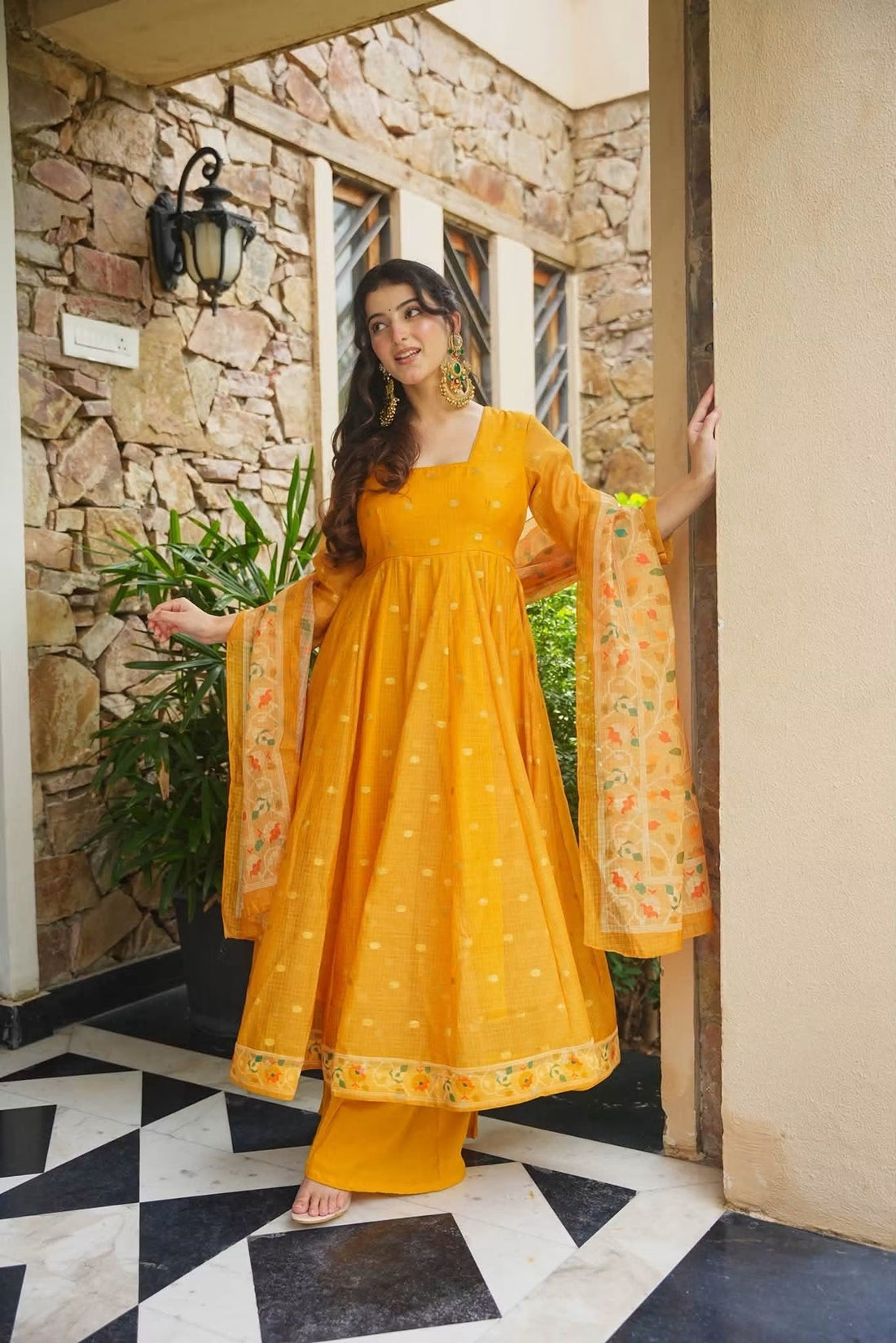 Vihana Kota Doria Anarkali Suit Set