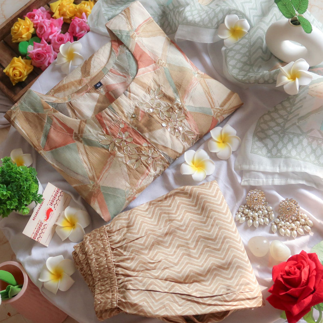 Creamy Palette Fusion Suit Set
